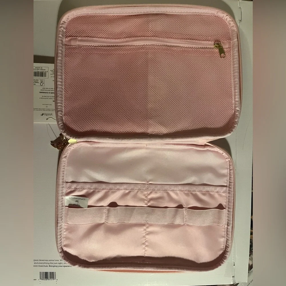 Target loveshackfancy cable organizer
